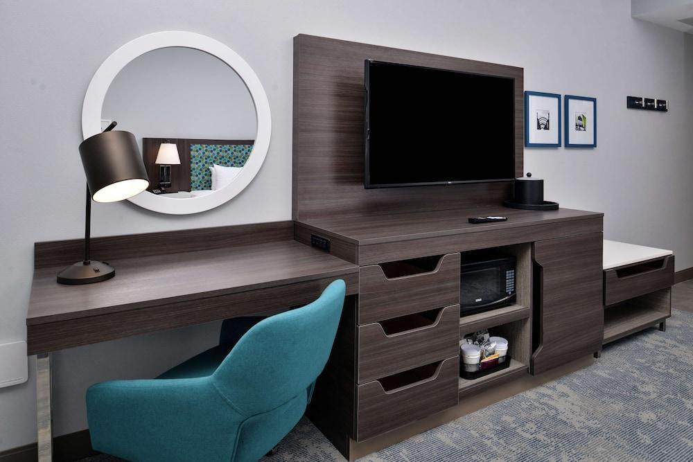 Hampton Inn & Suites Gainesville Downtown Εξωτερικό φωτογραφία