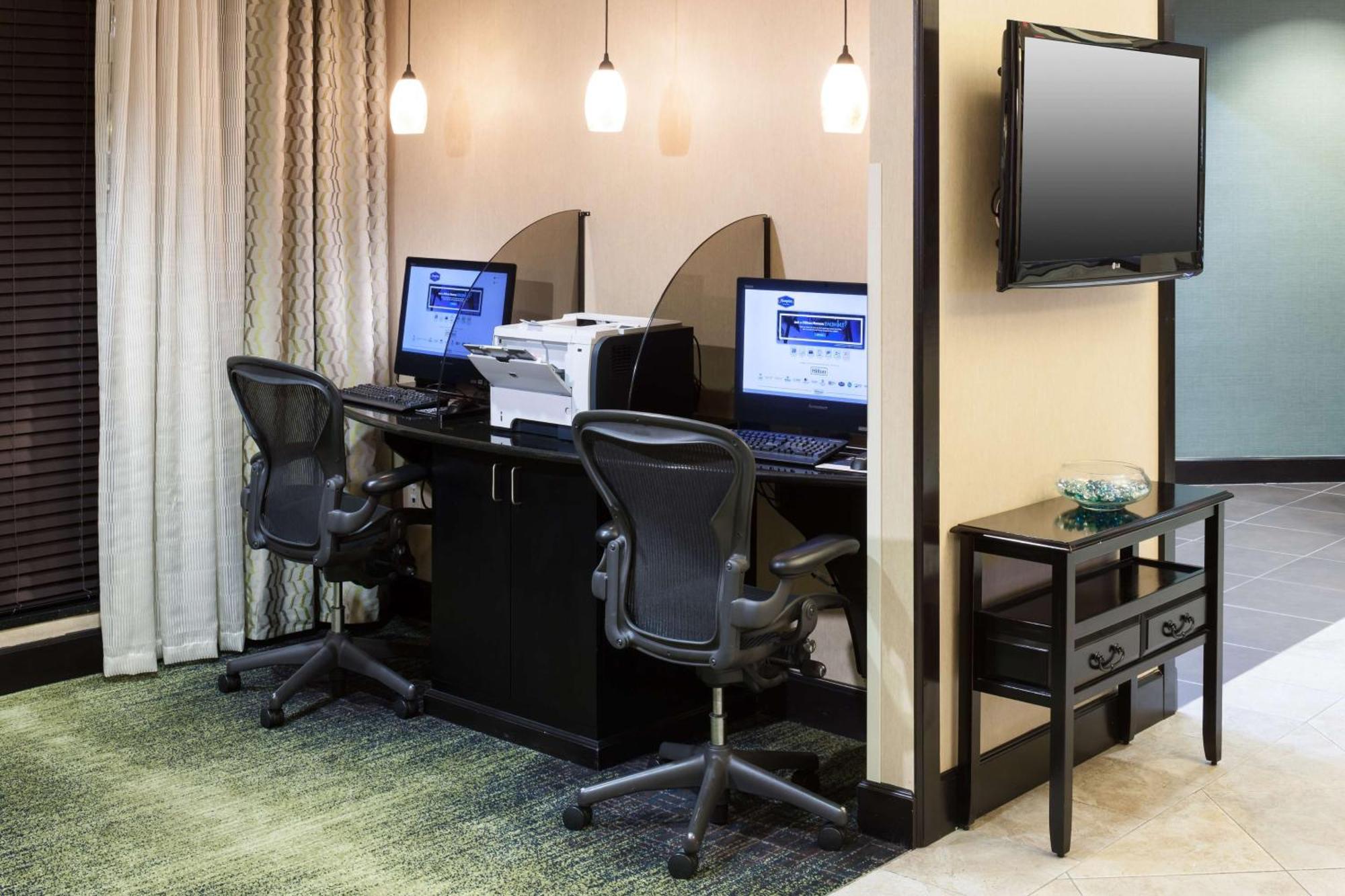 Hampton Inn & Suites Gainesville Downtown Εξωτερικό φωτογραφία