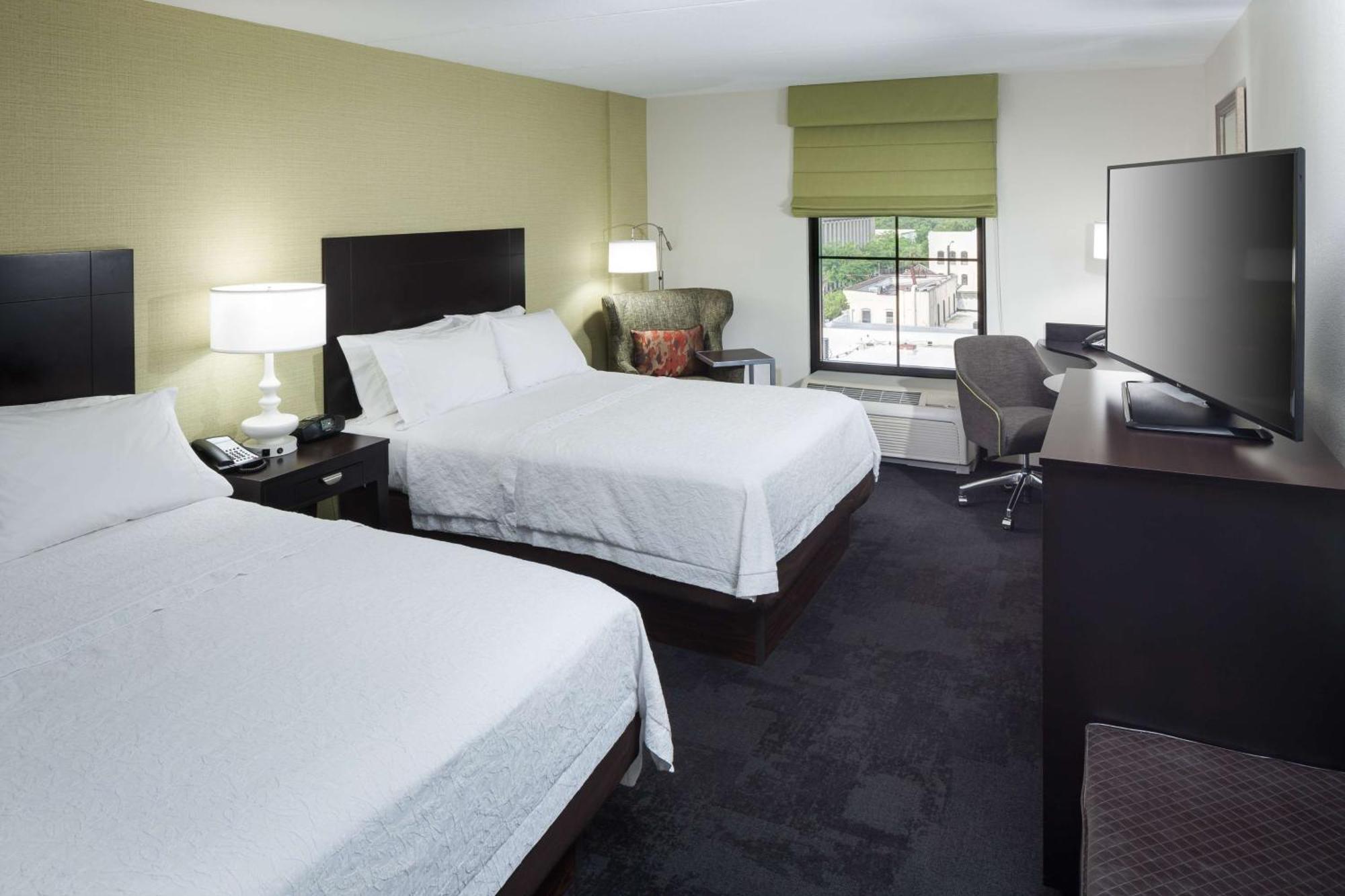 Hampton Inn & Suites Gainesville Downtown Εξωτερικό φωτογραφία