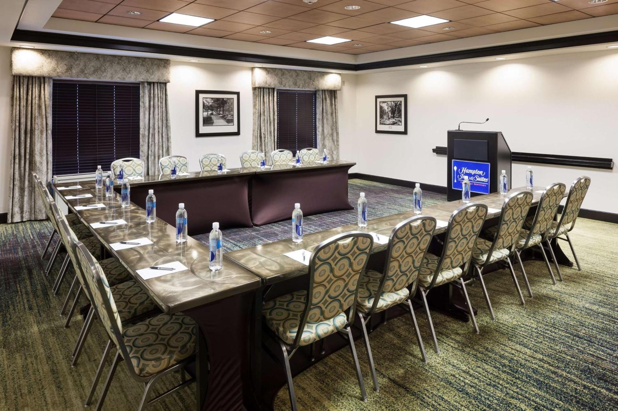 Hampton Inn & Suites Gainesville Downtown Εξωτερικό φωτογραφία