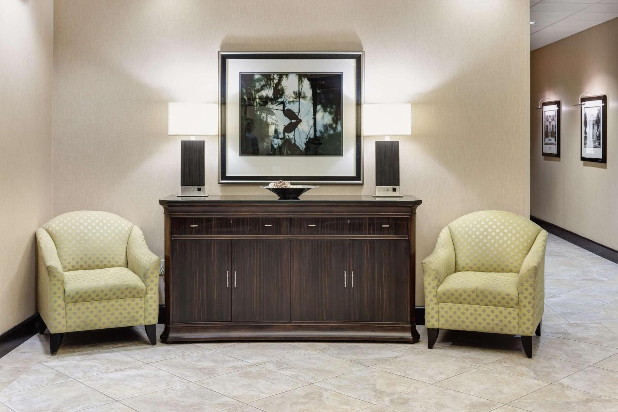 Hampton Inn & Suites Gainesville Downtown Εξωτερικό φωτογραφία