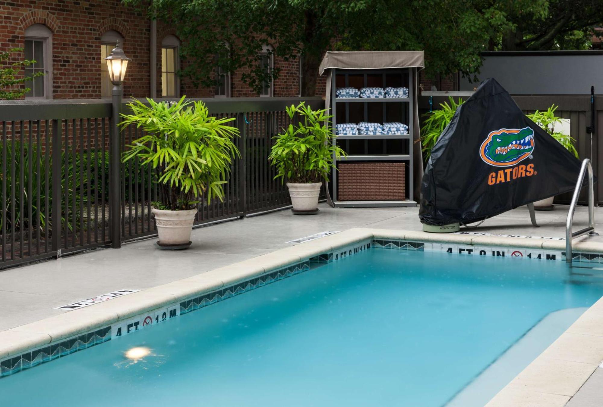 Hampton Inn & Suites Gainesville Downtown Εξωτερικό φωτογραφία