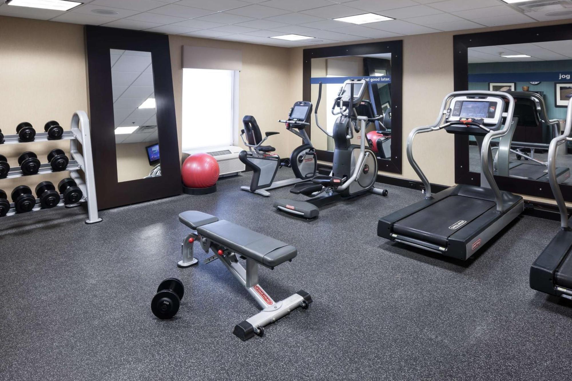 Hampton Inn & Suites Gainesville Downtown Εξωτερικό φωτογραφία