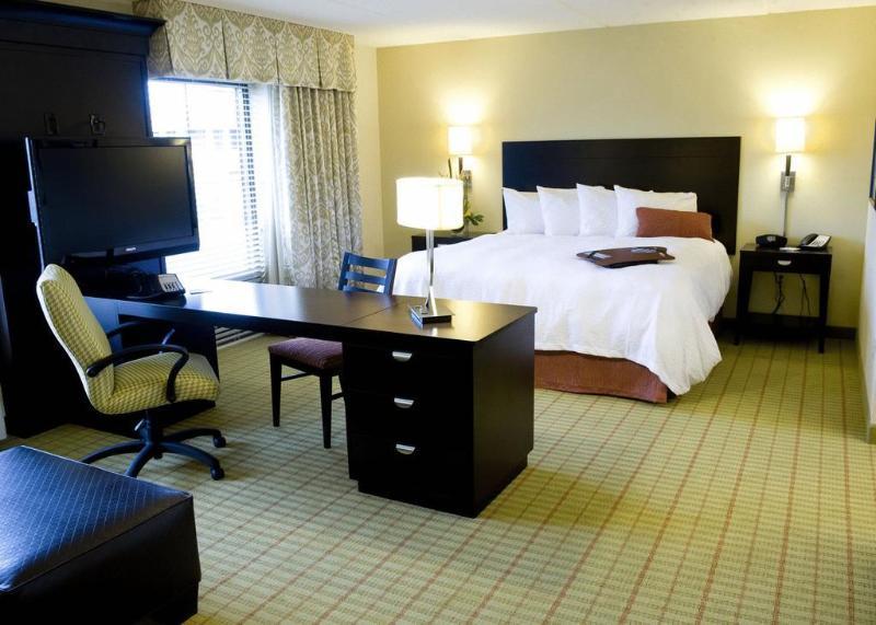 Hampton Inn & Suites Gainesville Downtown Εξωτερικό φωτογραφία