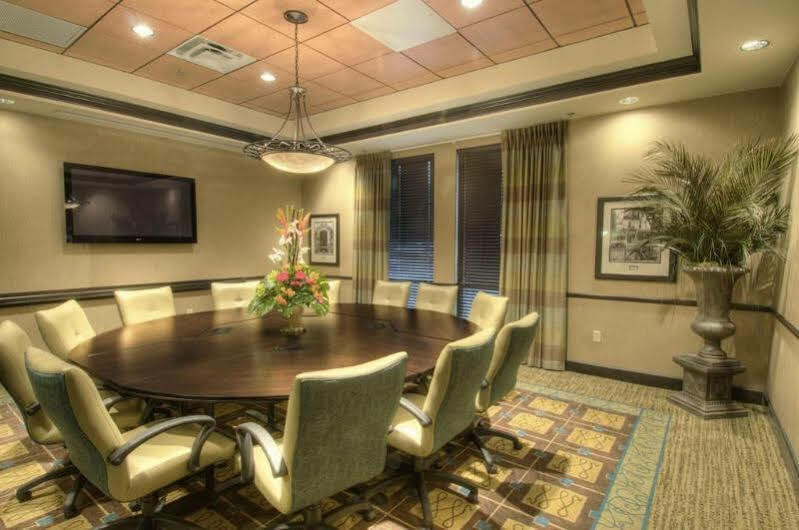 Hampton Inn & Suites Gainesville Downtown Εξωτερικό φωτογραφία